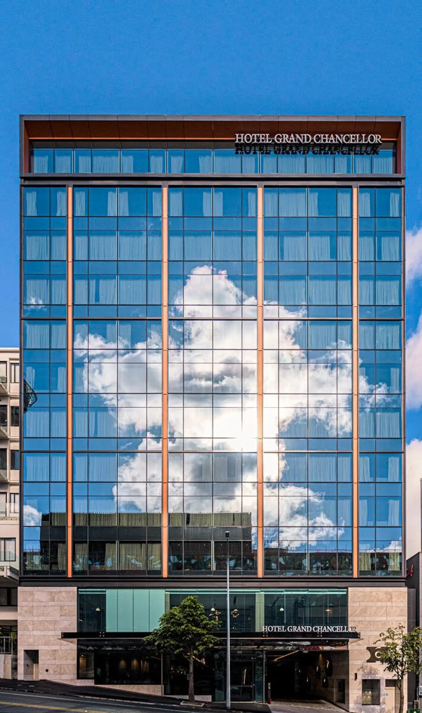 Hotel Grand Chancellor Auckland EXTERIOR