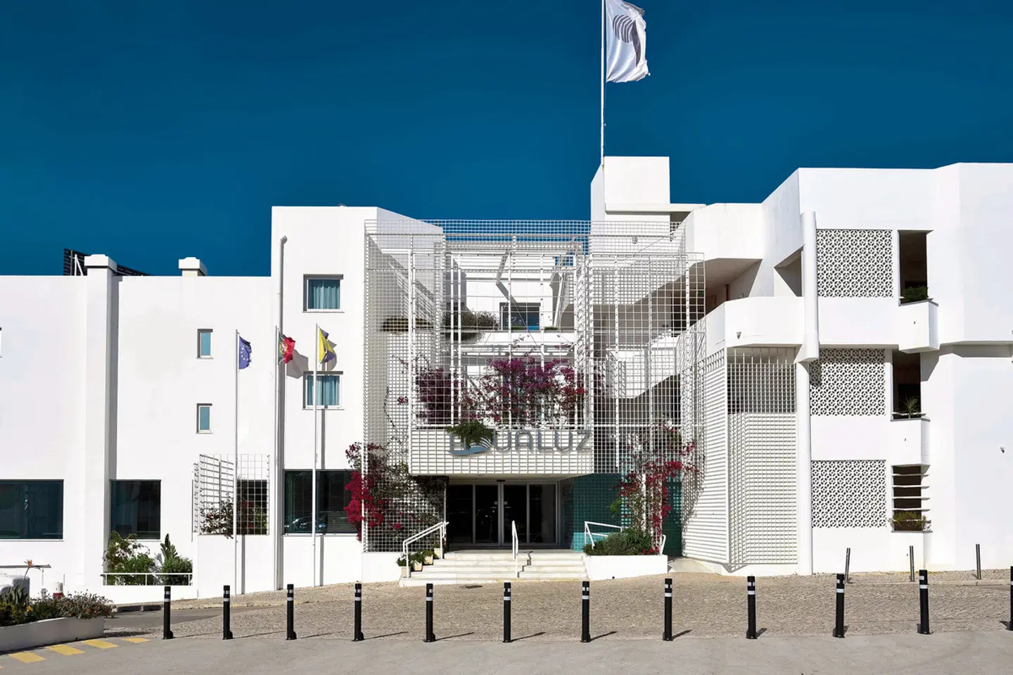 Aqualuz Lagos by Editory EXTERIOR