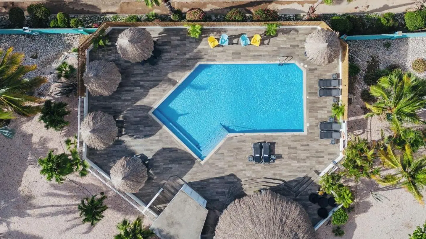 Bon Bini Seaside Resort OUTDOOR_POOL