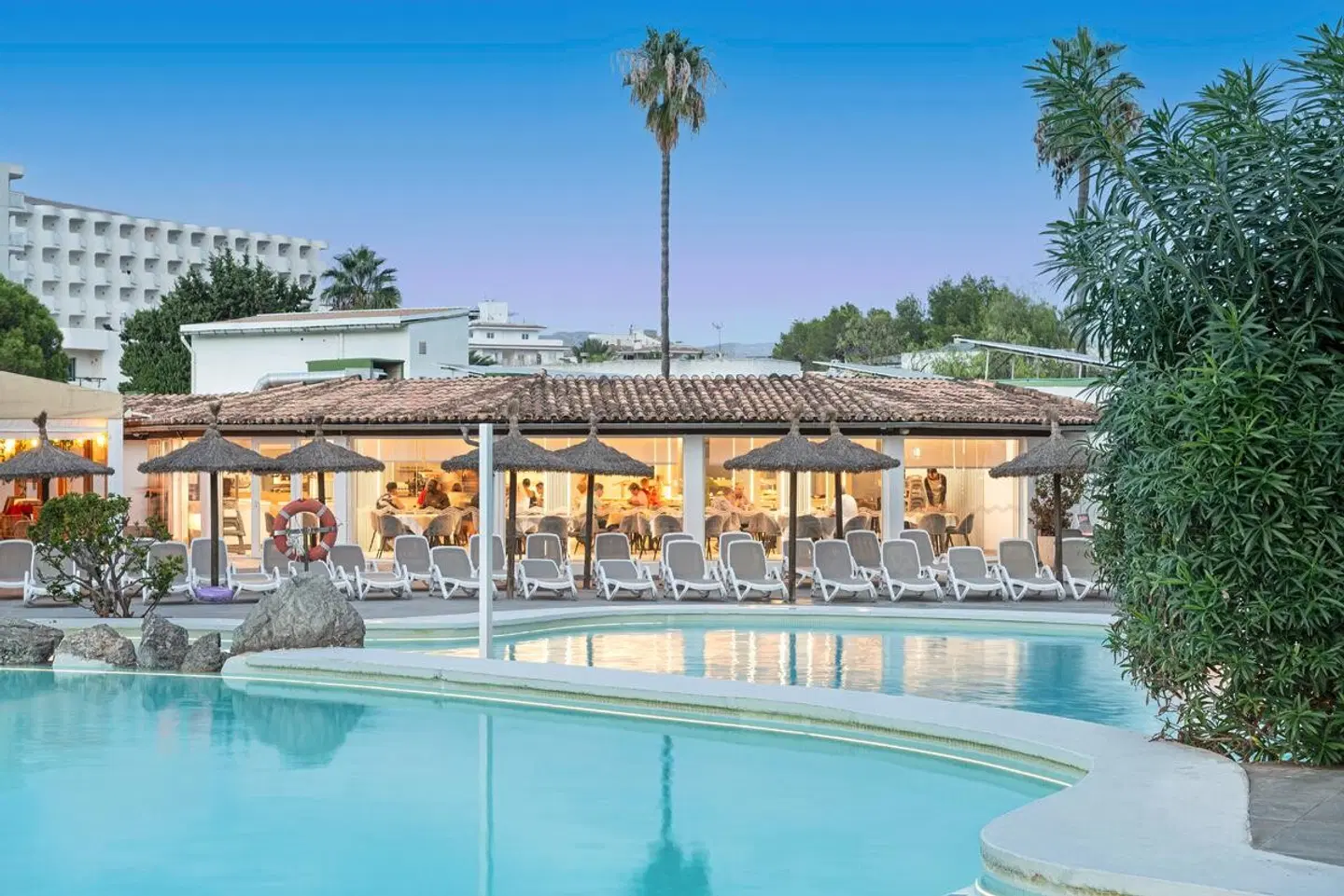 Alcudia Beach OUTDOOR_POOL