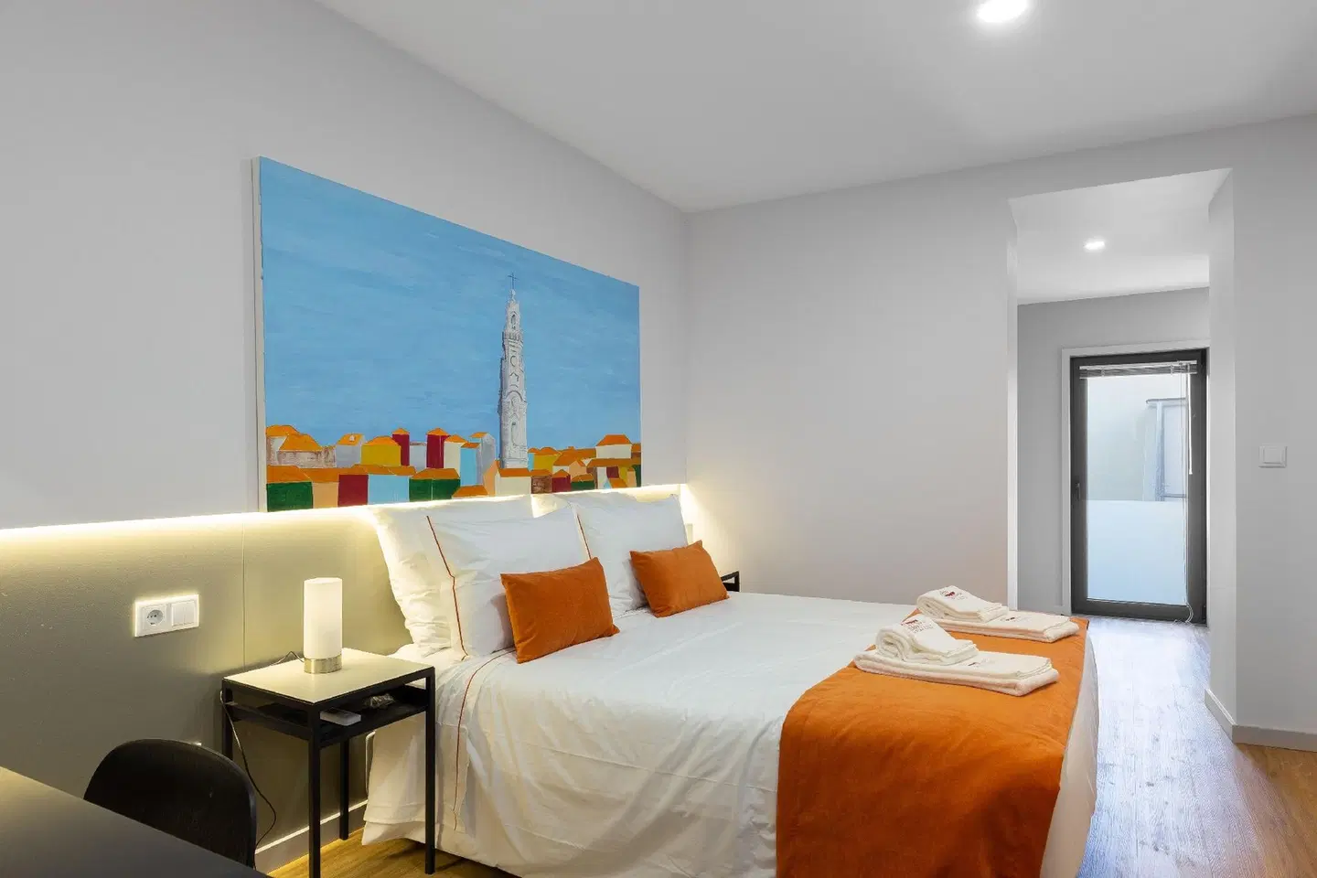 Serra do Pilar Porto Suites ROOM_EXAMPLE