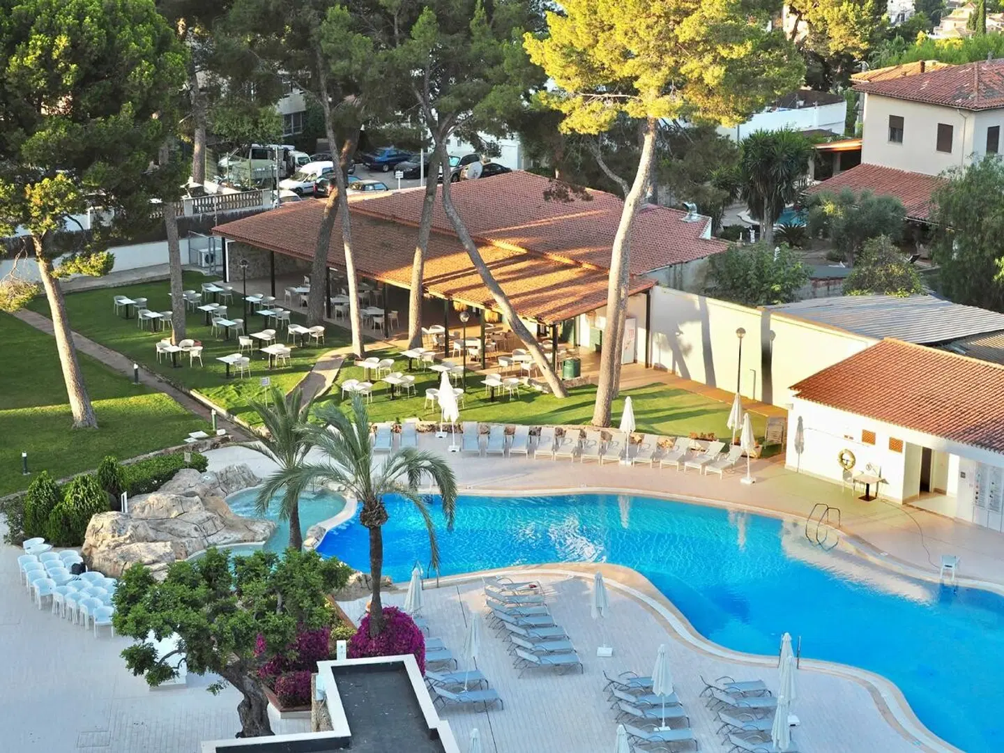 BQ Belvedere OUTDOOR_POOL