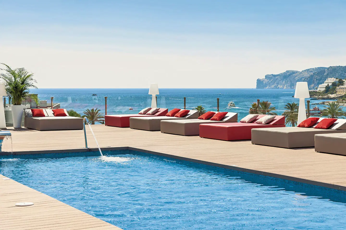 Zafiro Rey Don Jaime OUTDOOR_POOL
