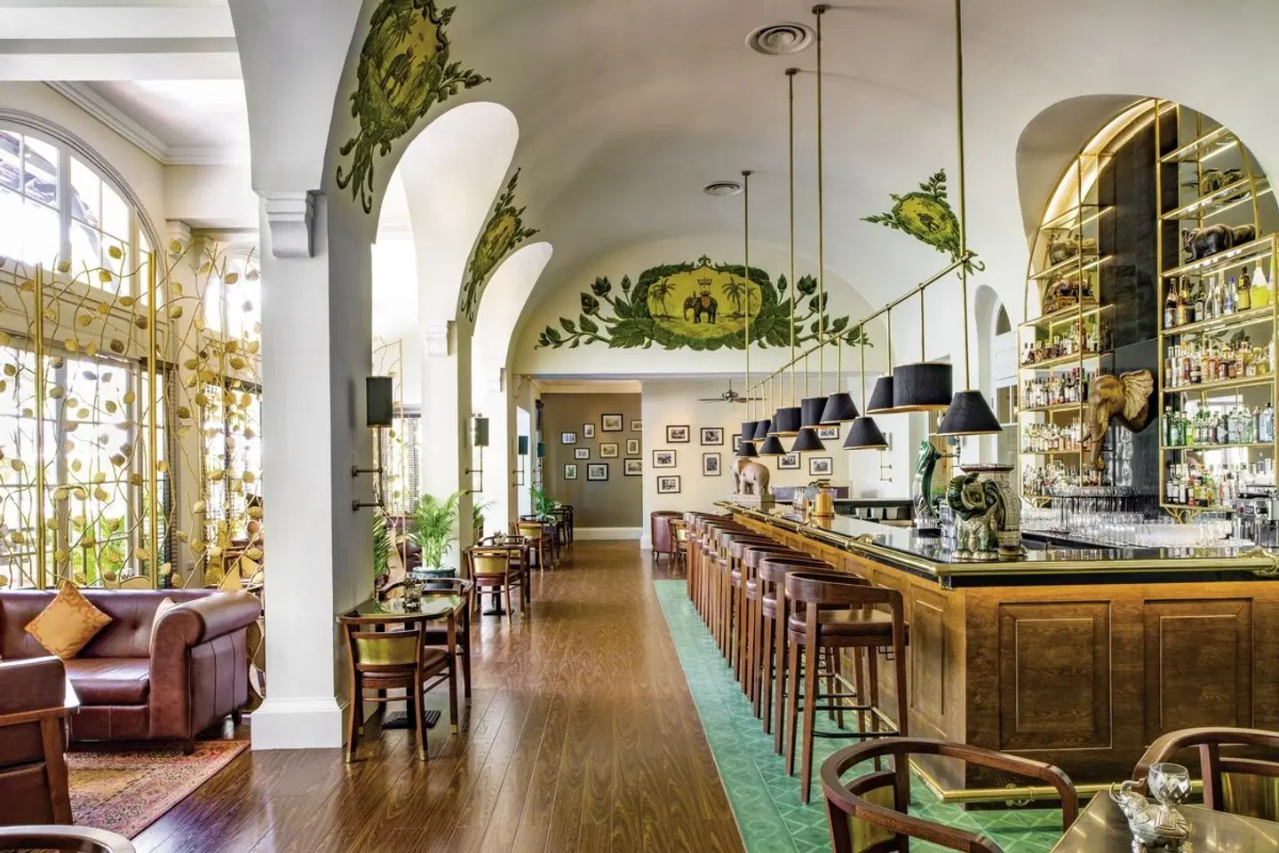 Raffles Le Royal Bar