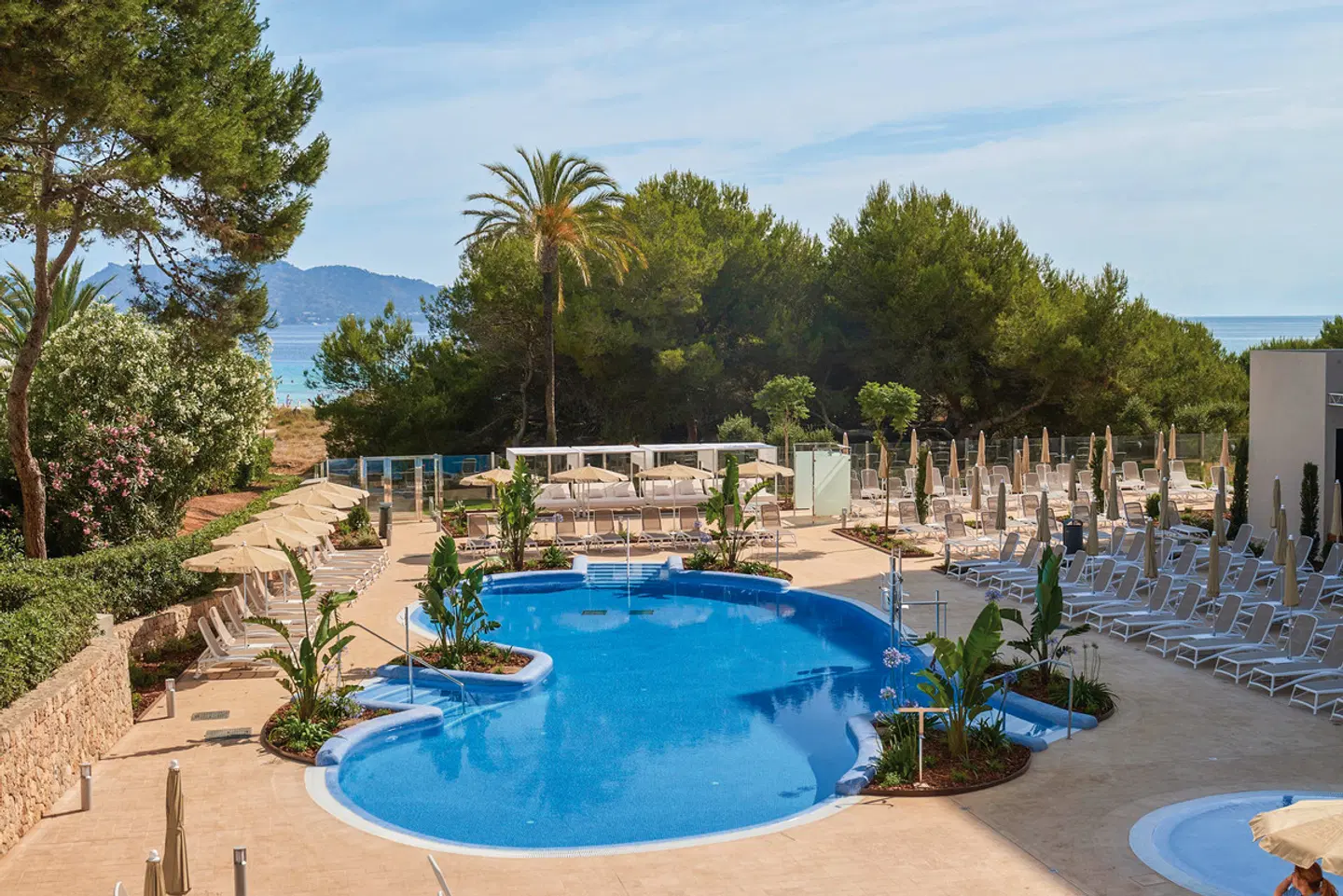 Hipotels Bahía Cala Millor OUTDOOR_POOL