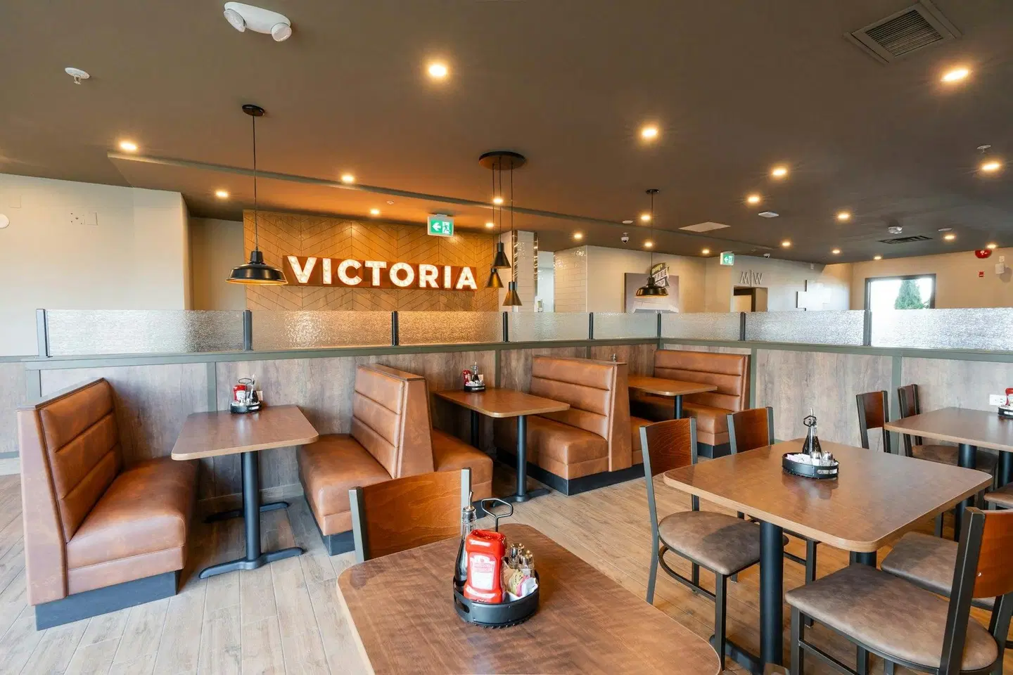 Sandman Hotel Victoria Bar