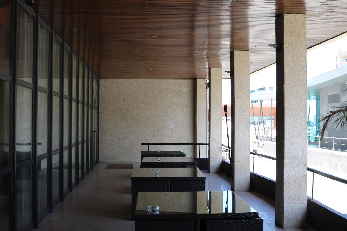 M LOUNGE_LOBBY