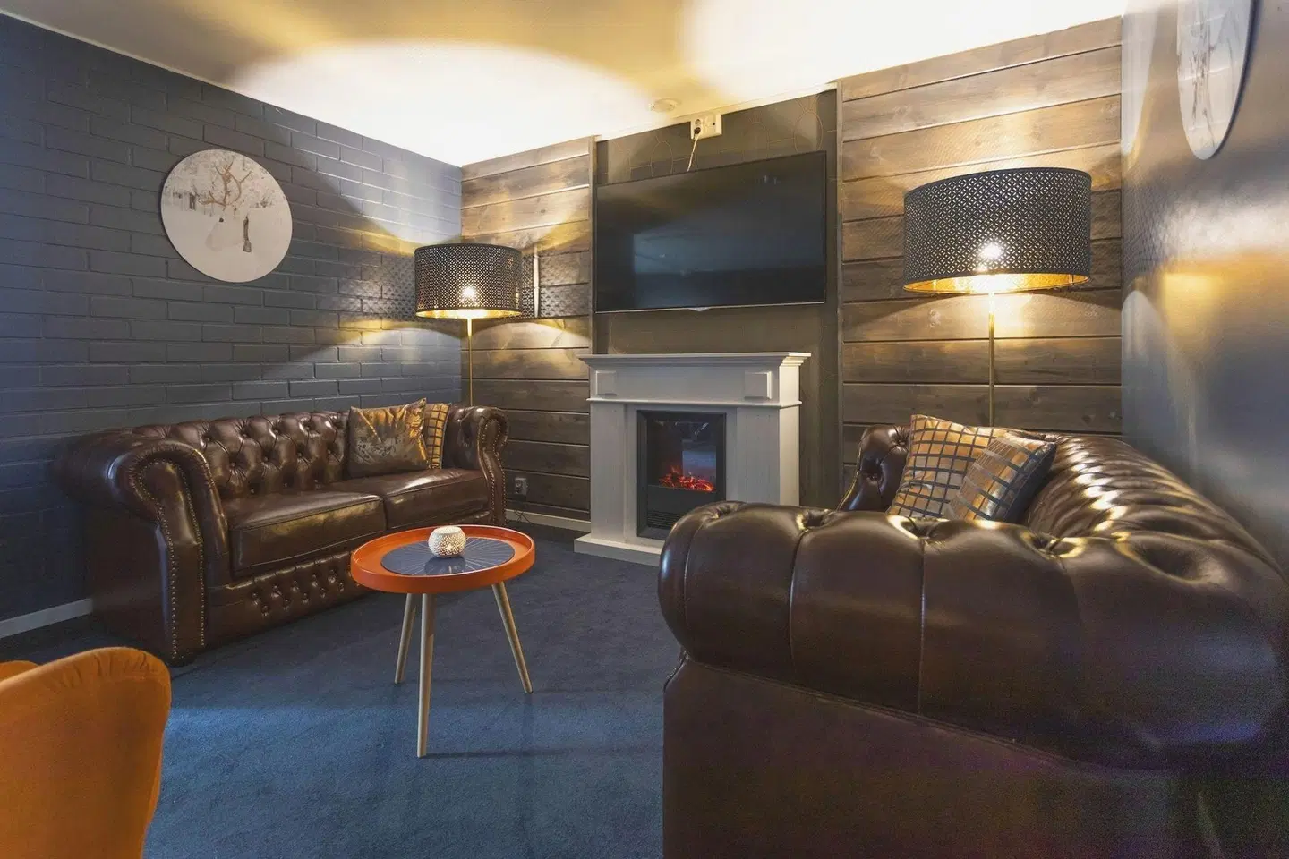 Golden Circle Suites LOUNGE_LOBBY