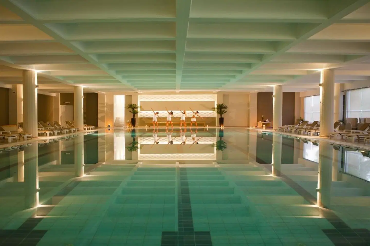 Kipriotis Hippocrates Hotel Hallenbad