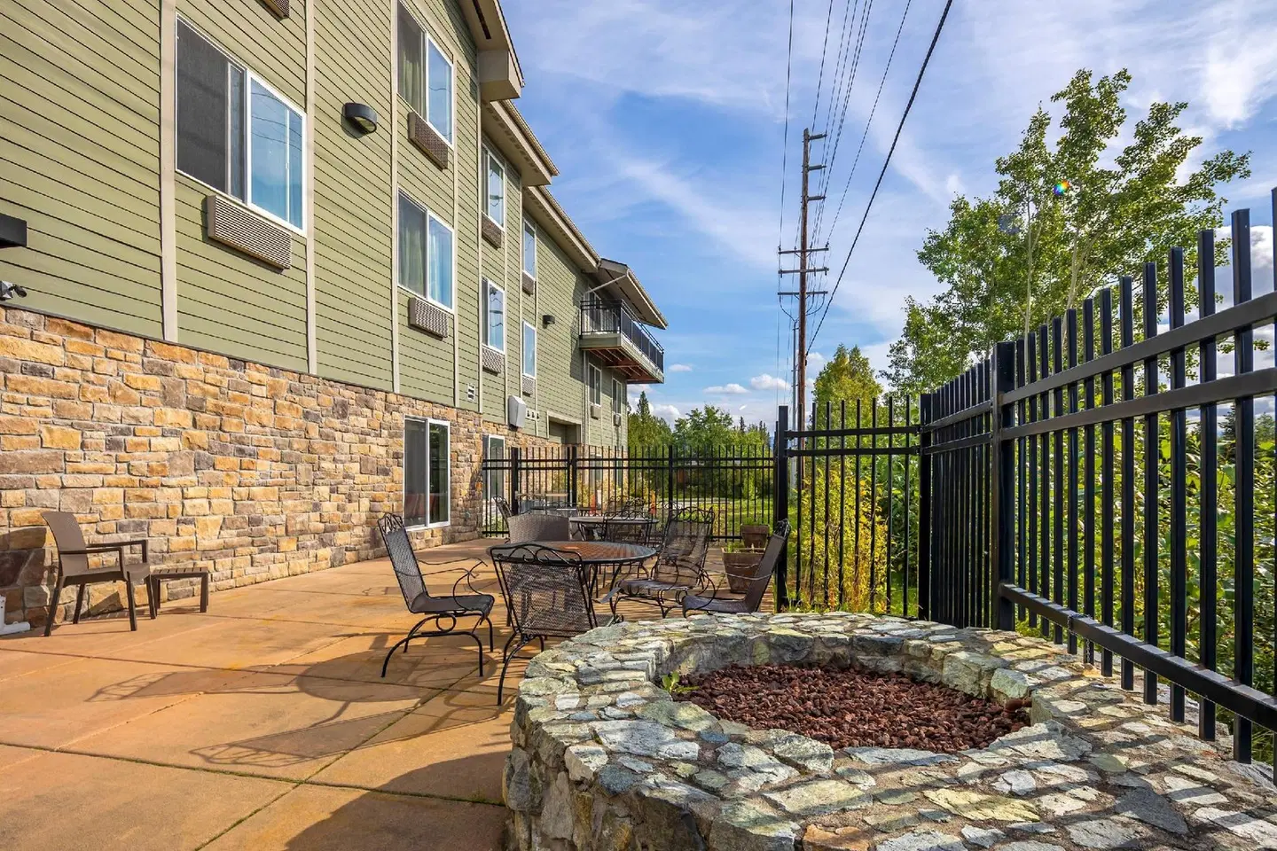 Comfort Suites Anchorage International Airport Terrasse