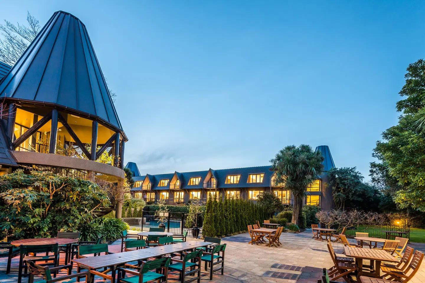 Chateau on the Park - Christchurch, a DoubleTree by Hilton Terrasse