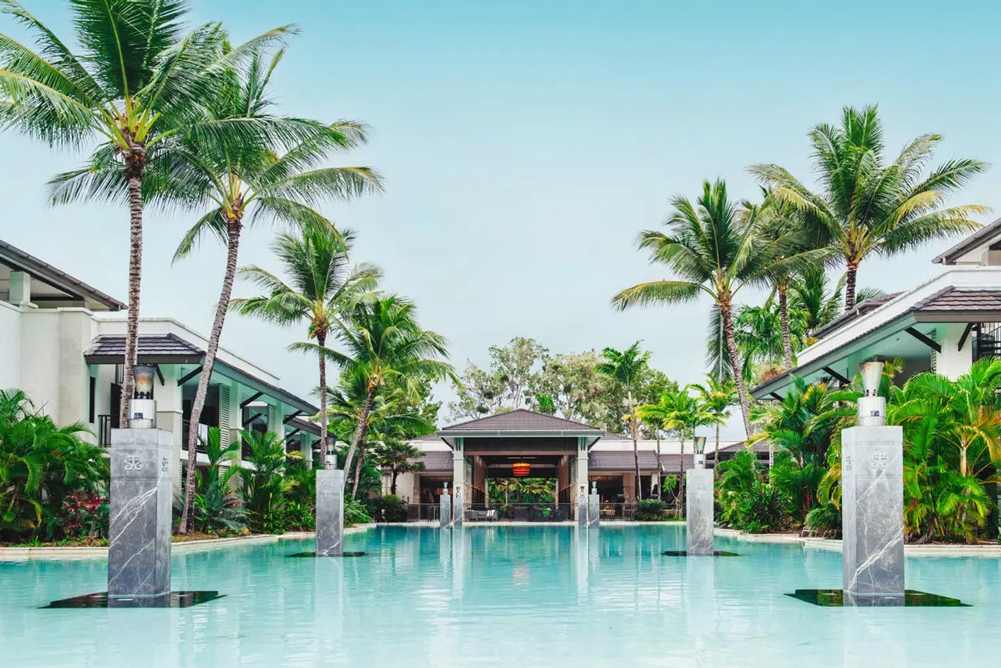 Pullman Port Douglas Sea Temple Resort & Spa OUTDOOR_POOL