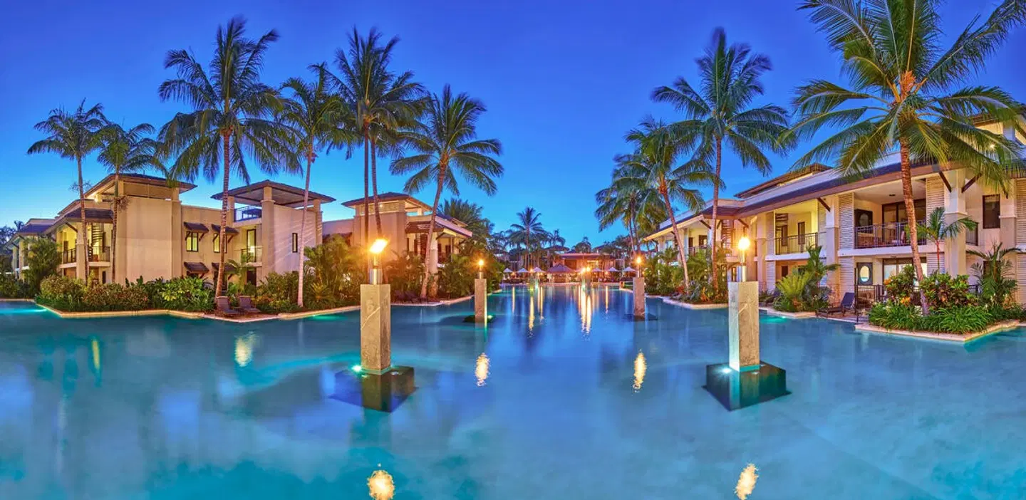 Pullman Port Douglas Sea Temple Resort & Spa OUTDOOR_POOL