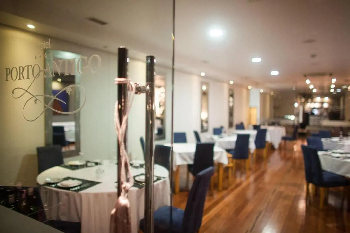 Douro Hotel Porto Antigo Restaurant
