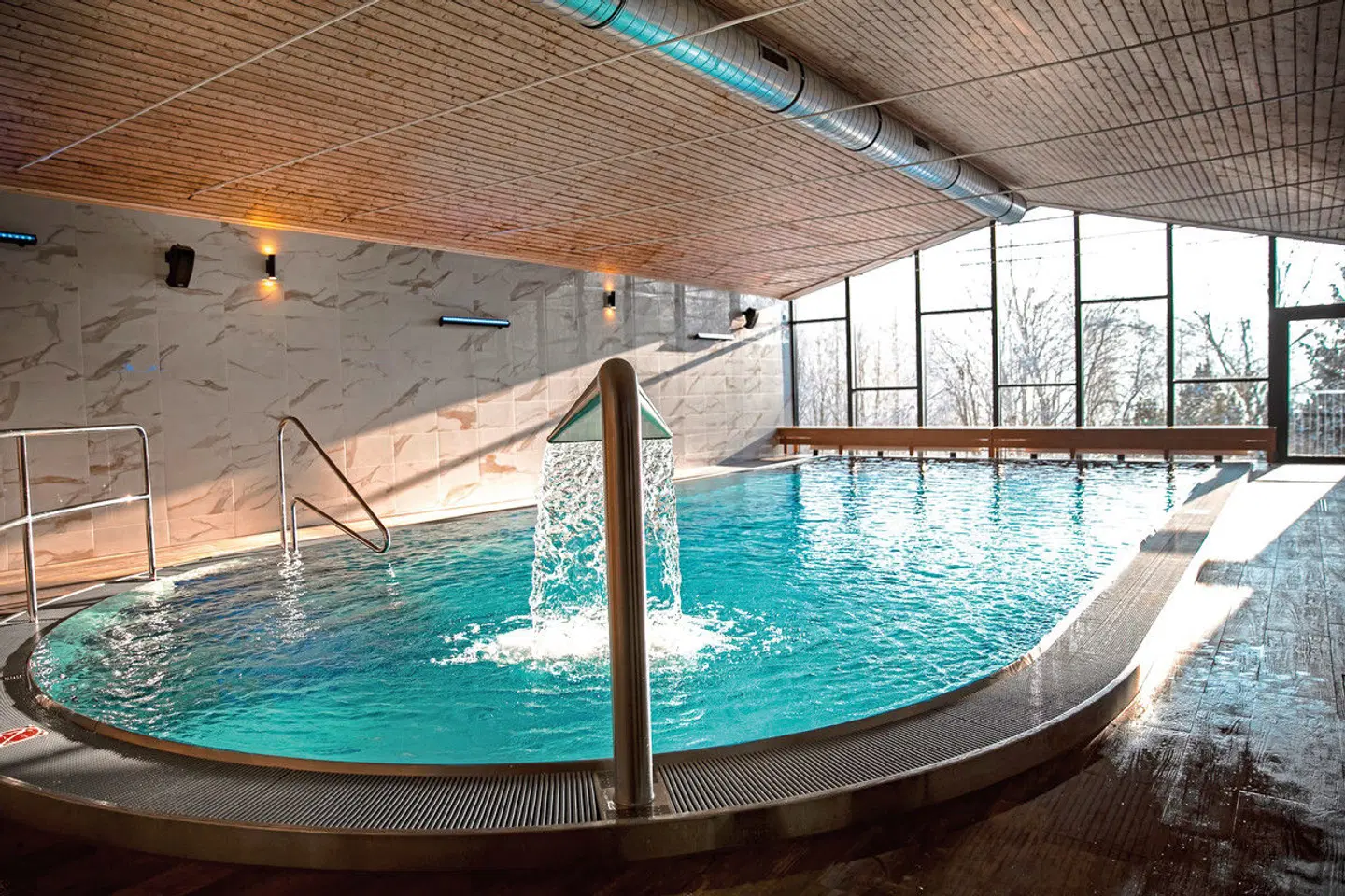 Wellness Hotel Astra Hallenbad