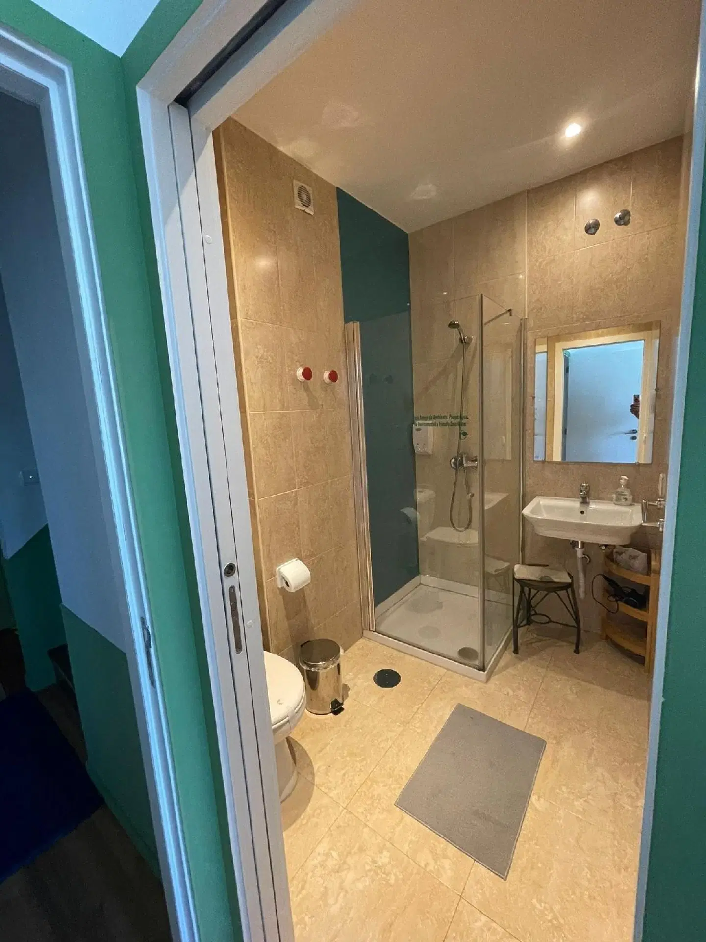 Erva Doce Guest House Badezimmer