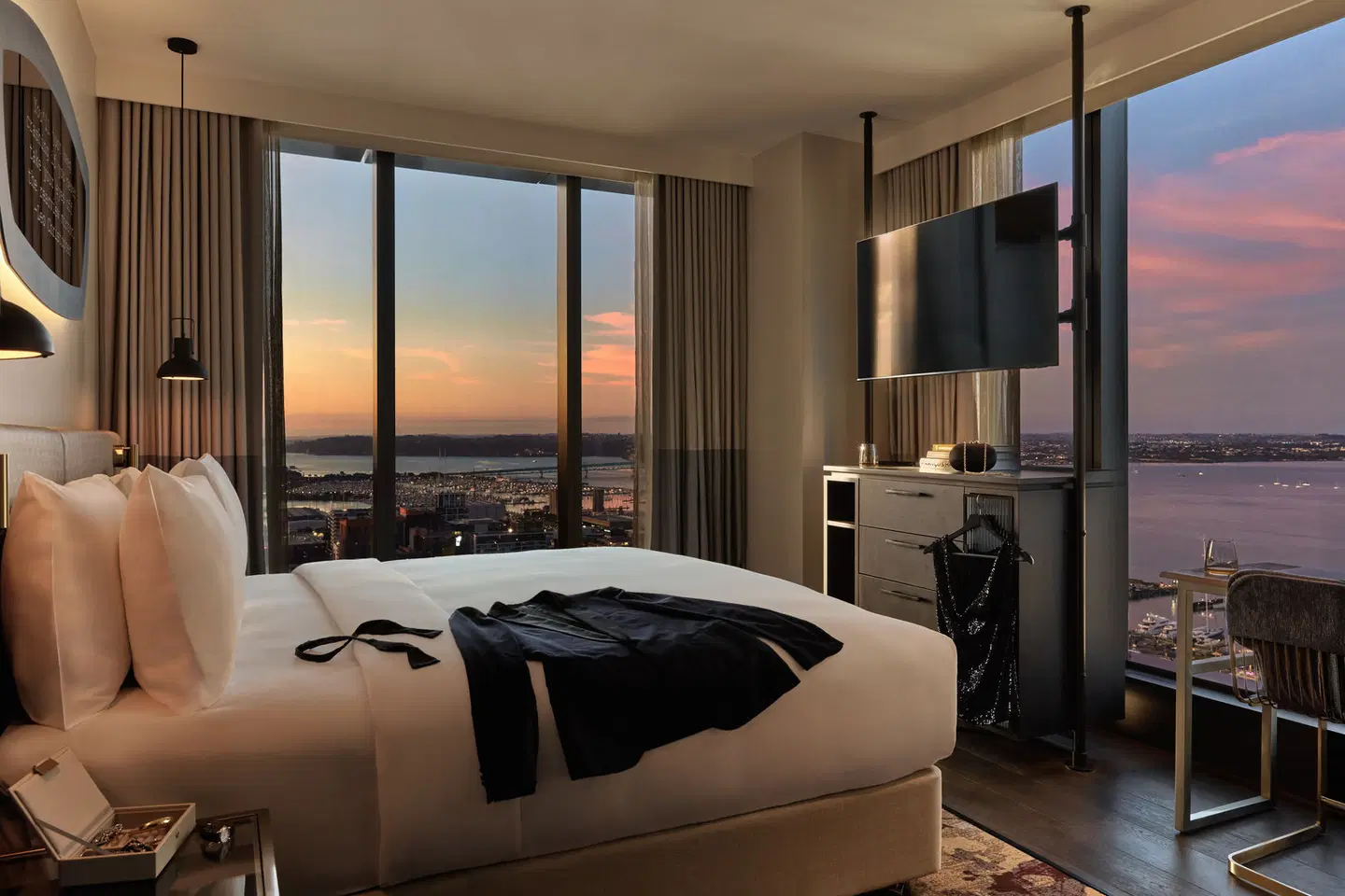 Hotel Indigo Auckland by IHG ROOM_EXAMPLE