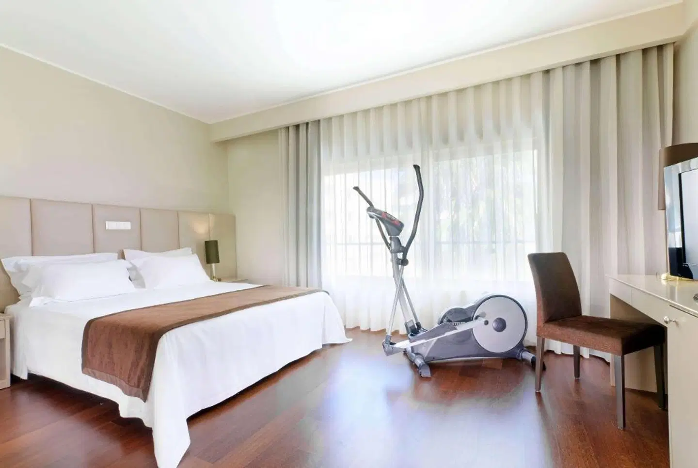 TRYP by Wyndham Porto Expo Hotel ROOM_EXAMPLE