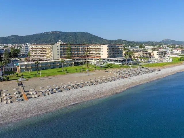 Sun Beach Resort EXTERIOR