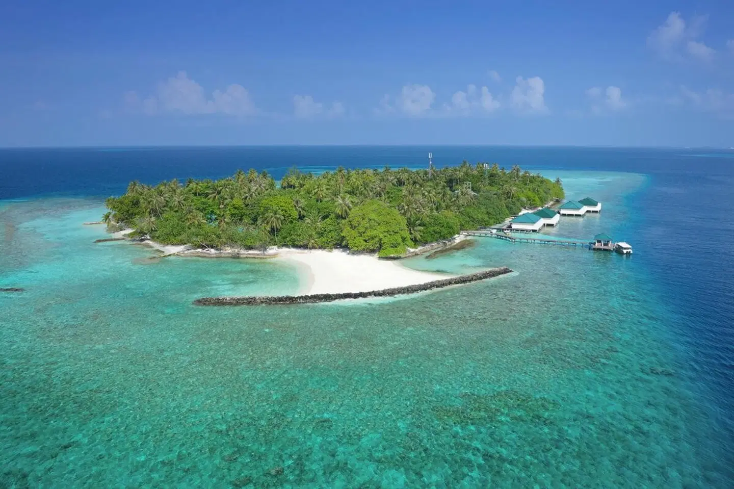 Embudu Village Maldives LANDSCAPE