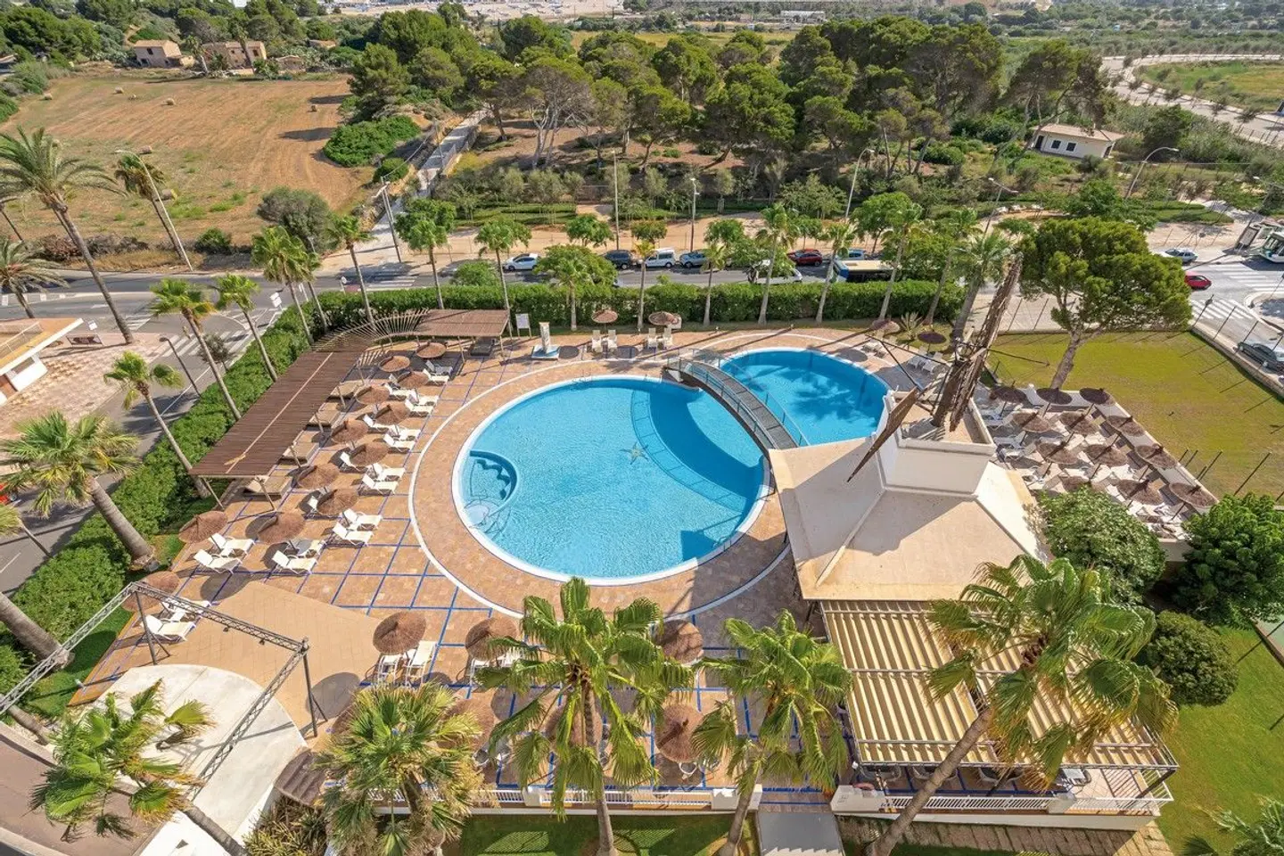 THB El Cid OUTDOOR_POOL
