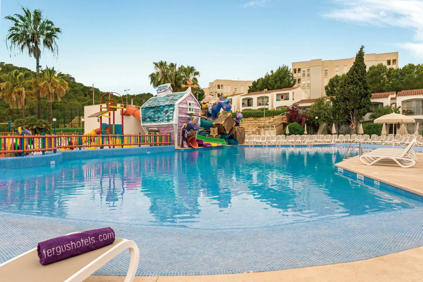 FERGUS Club Europa OUTDOOR_POOL