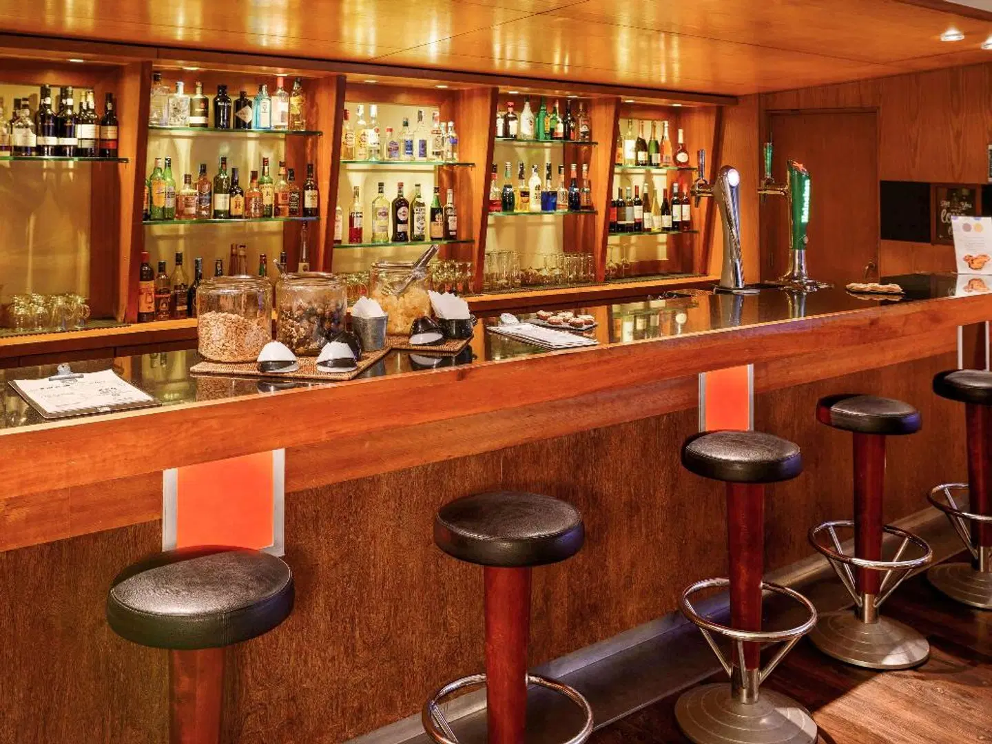 Novotel Porto Gaia Bar