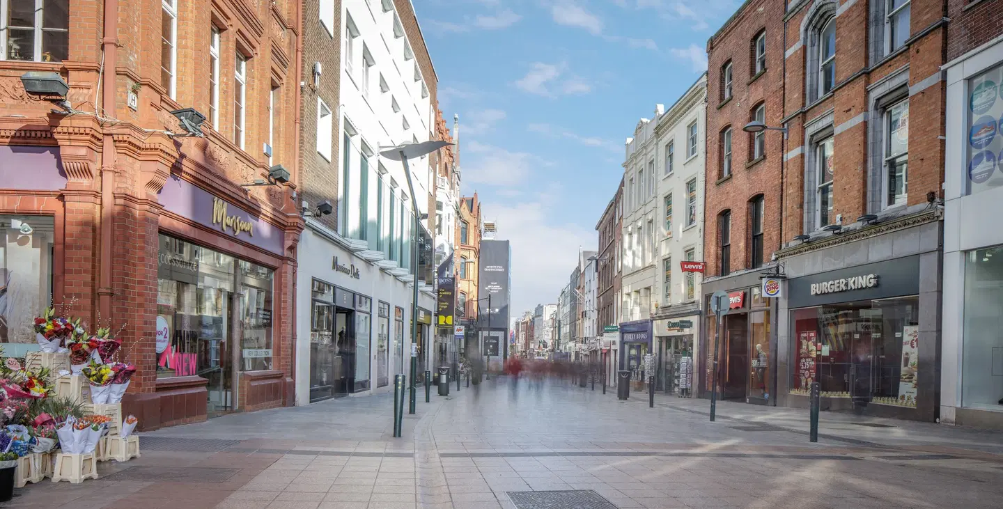 Hilton Dublin EXTERIOR