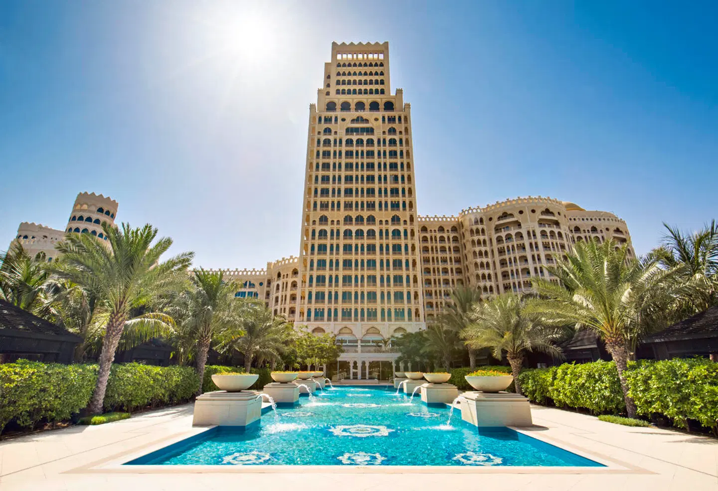 Waldorf Astoria Ras Al Khaimah OUTDOOR_POOL