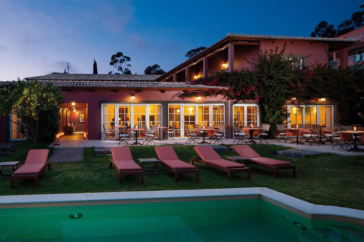 Atrio EXTERIOR
