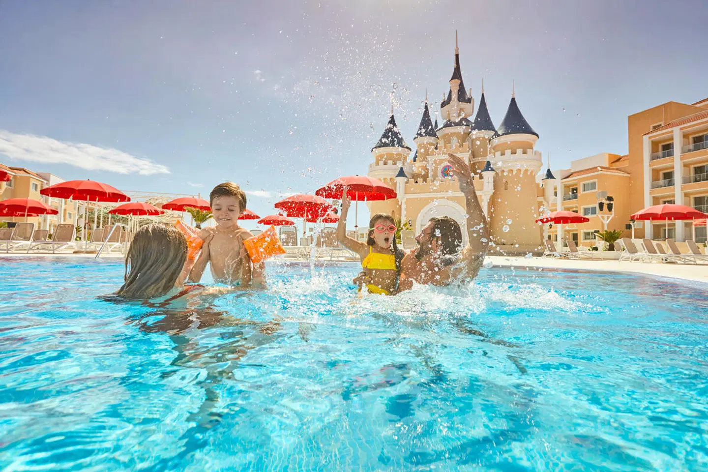 Bahia Principe Explore Fantasia OUTDOOR_POOL