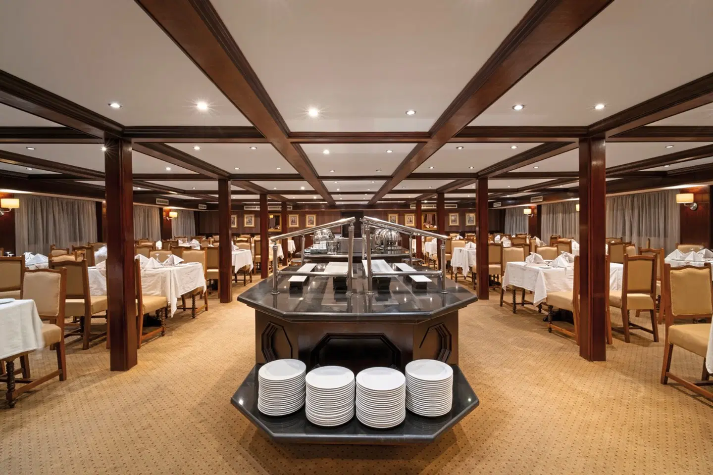 Klassische Nilkreuzfahrt mit MS Nile Symphony Restaurant