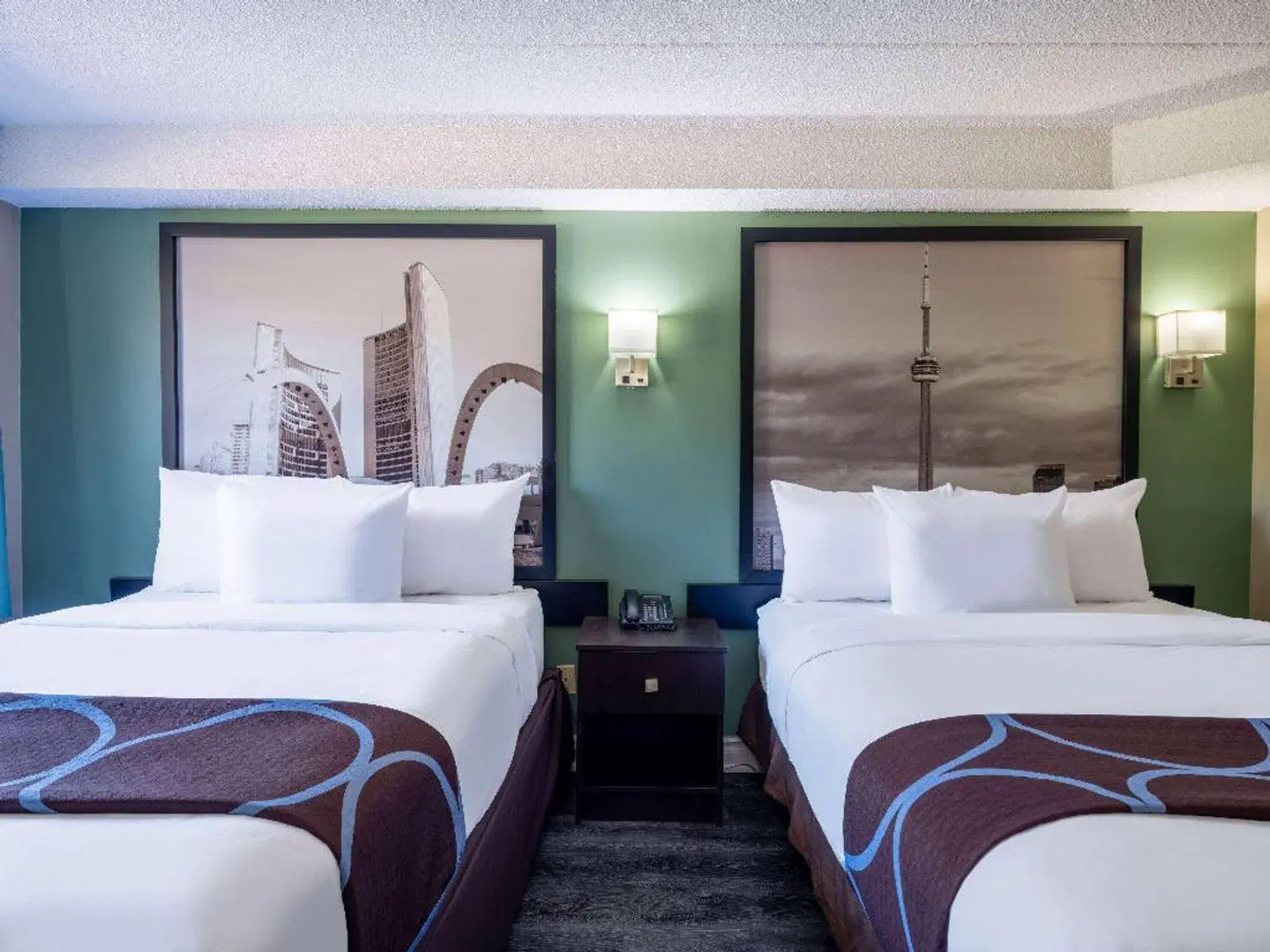 Super 8 by Wyndham Toronto East ON ROOM_EXAMPLE