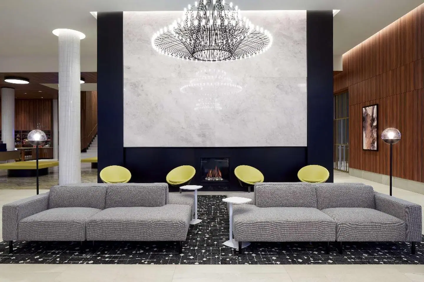 Hilton Garden Inn Montreal Midtown LOUNGE_LOBBY
