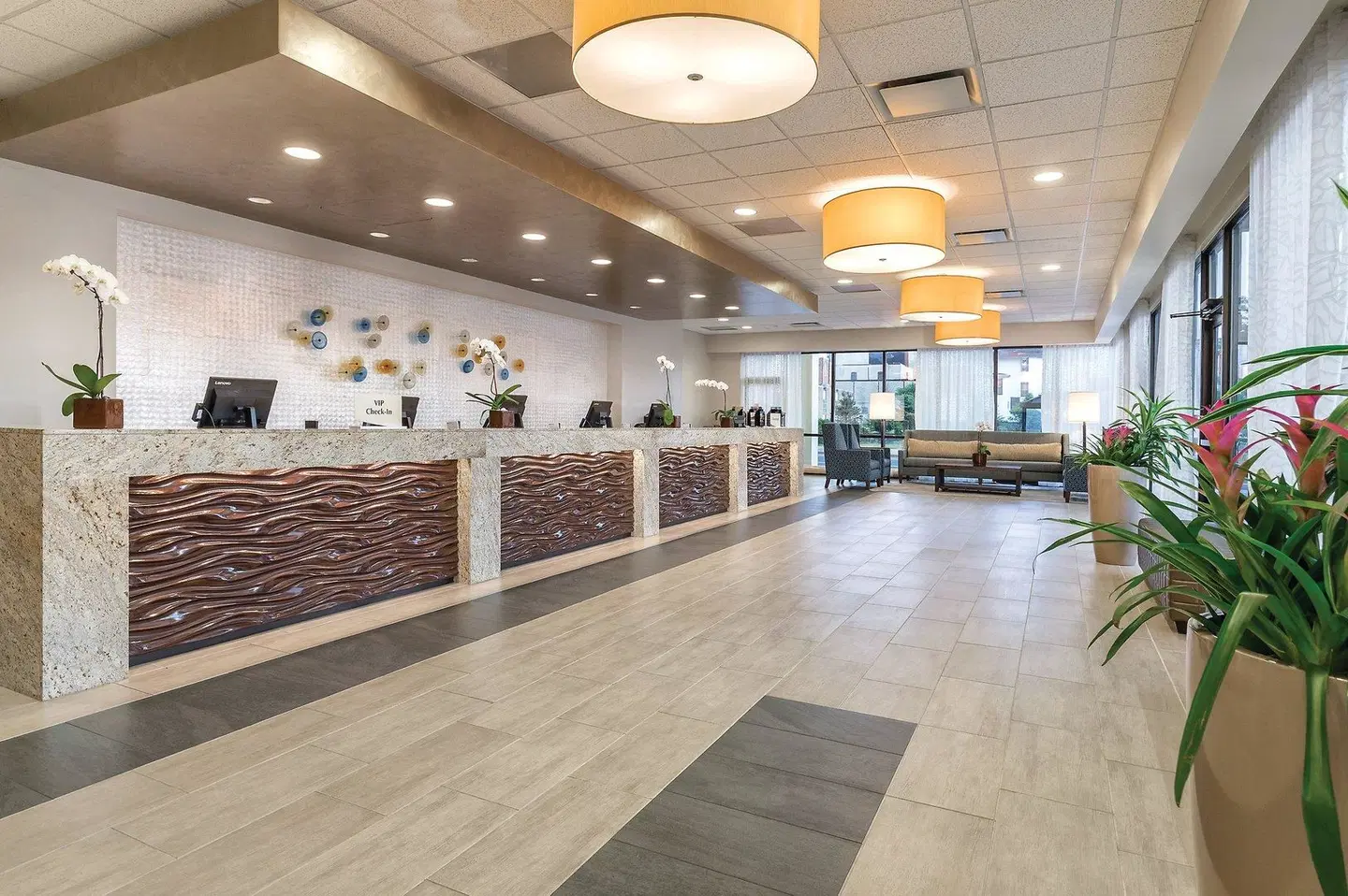 Wyndham Skyline Tower LOUNGE_LOBBY