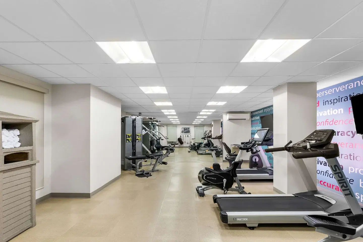 Best Western Plus Hotel Montreal SPORTS_AND_LEISURE