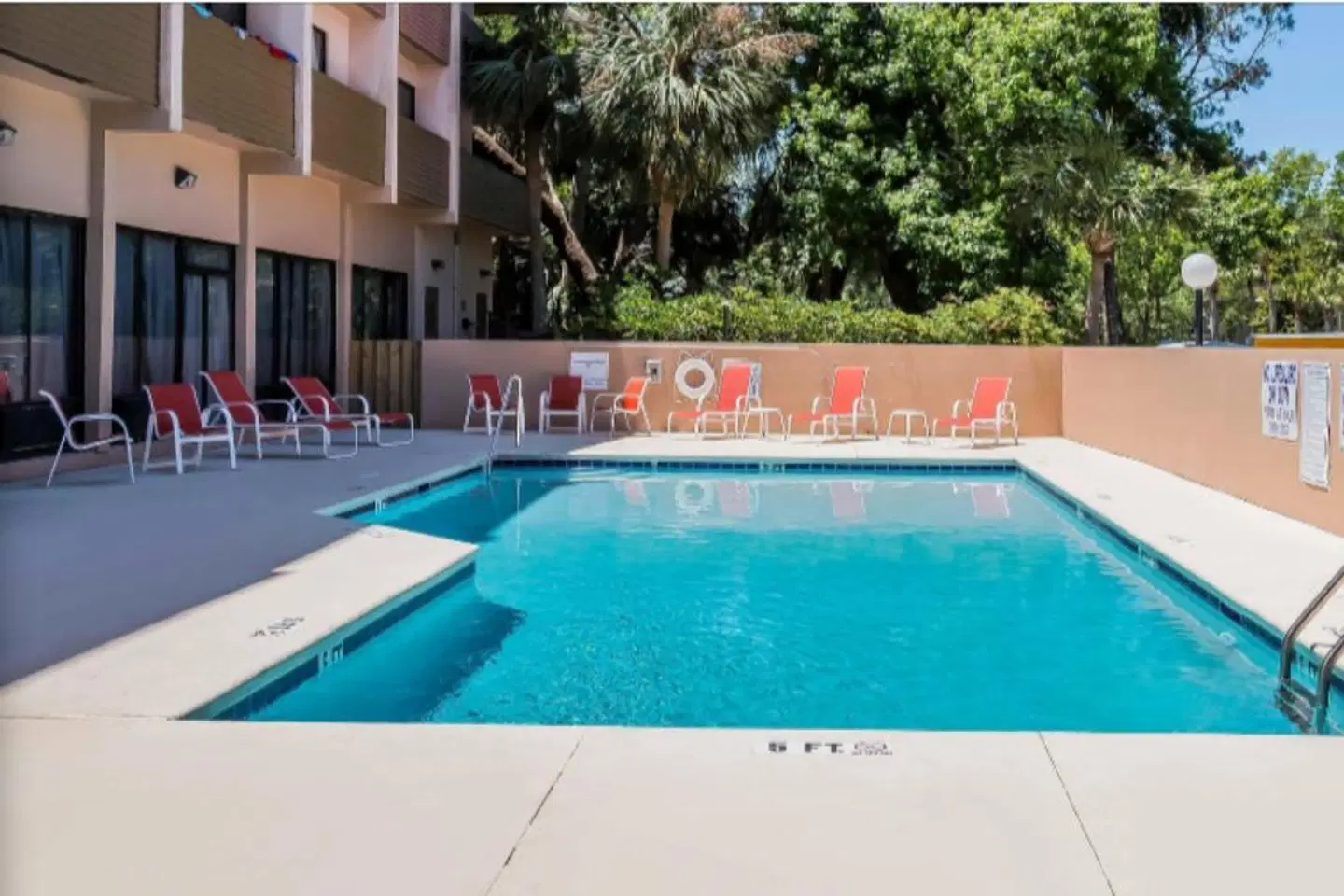 Doubletree By Hilton Hilton Head Island OUTDOOR_POOL