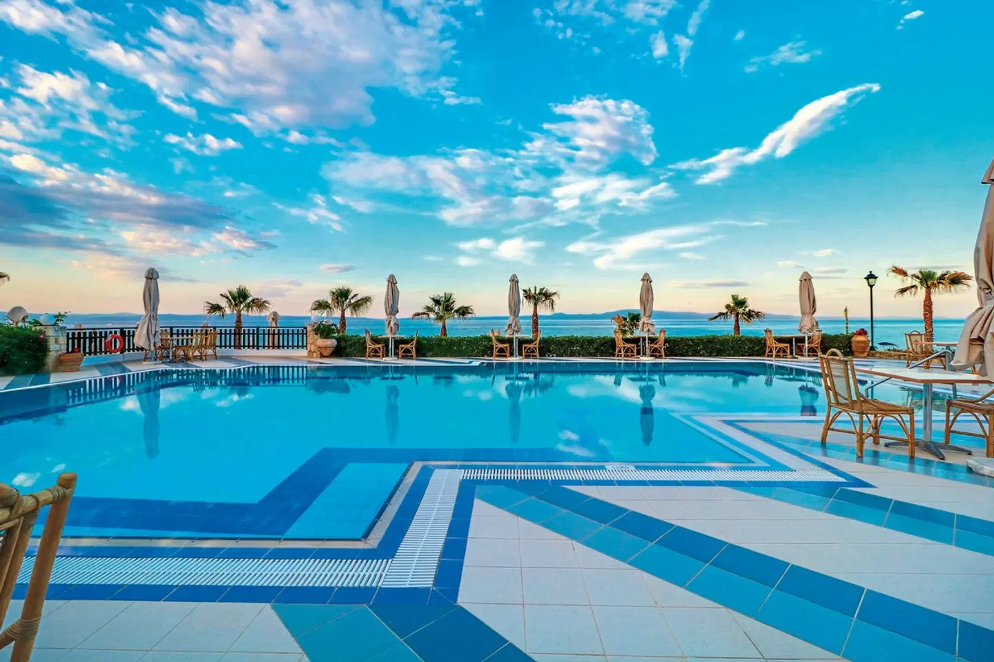 Aegean Melathron OUTDOOR_POOL