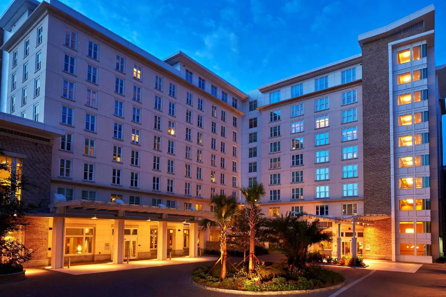 Hyatt House Charleston/Historic District EXTERIOR