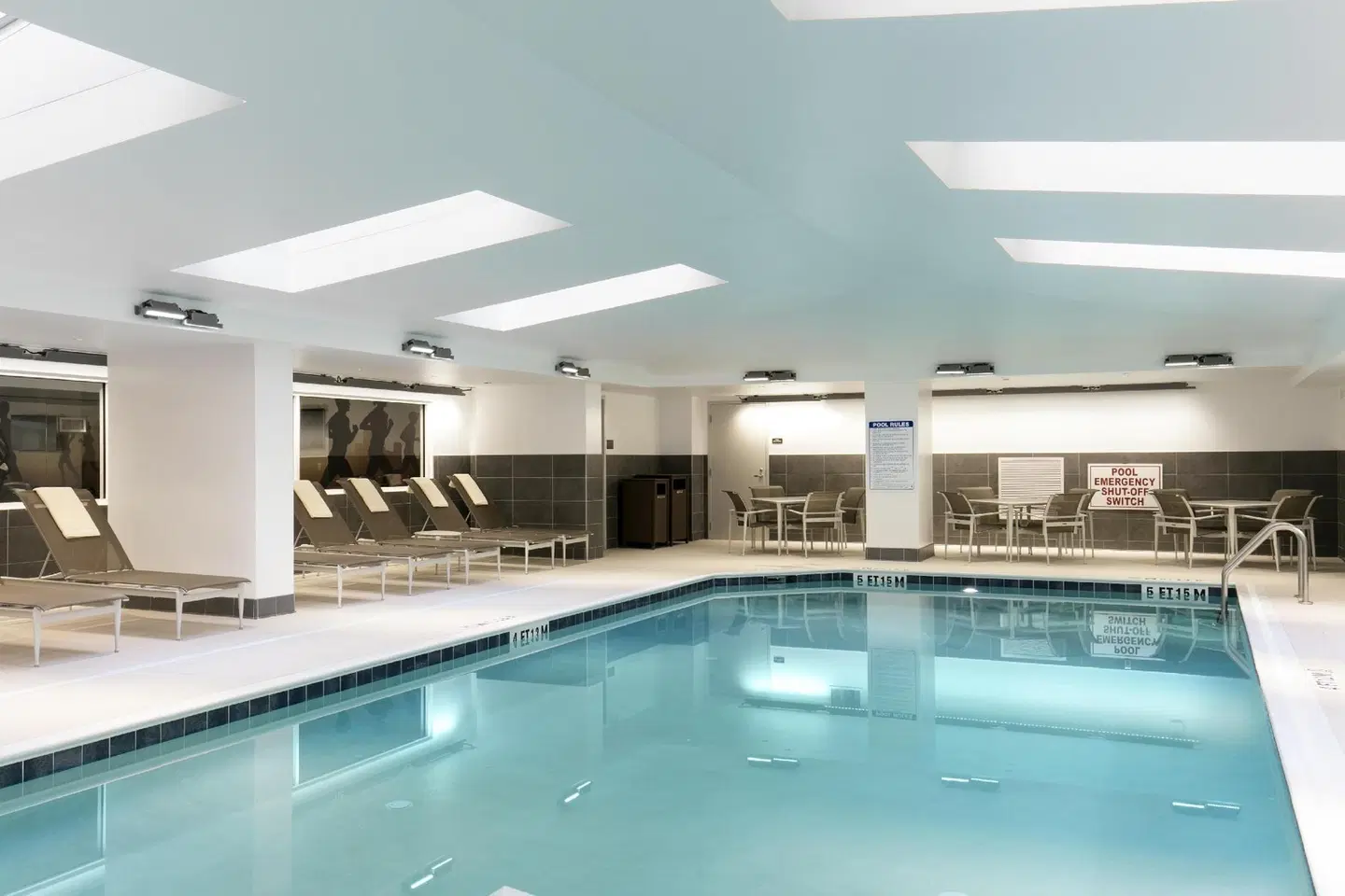 Hyatt House Charleston/Historic District Hallenbad