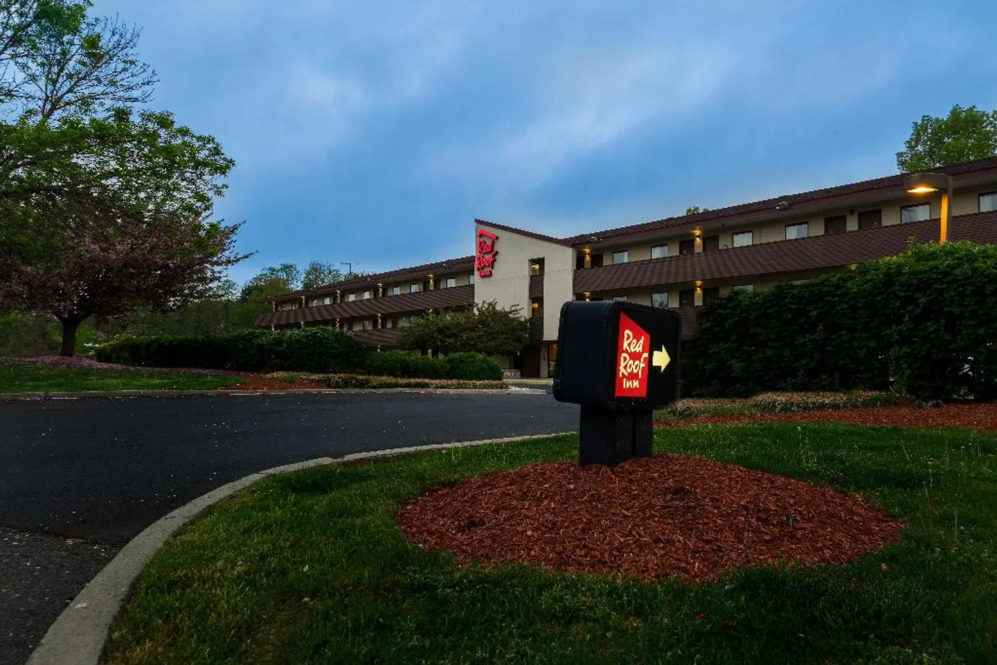 Red Roof Inn Tinton Falls - Jersey Shore Garten