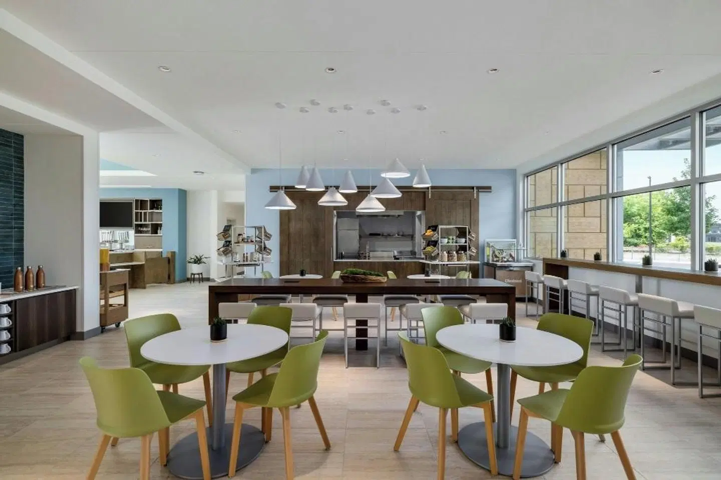 Element by Marriott Charleston Airport Bar
