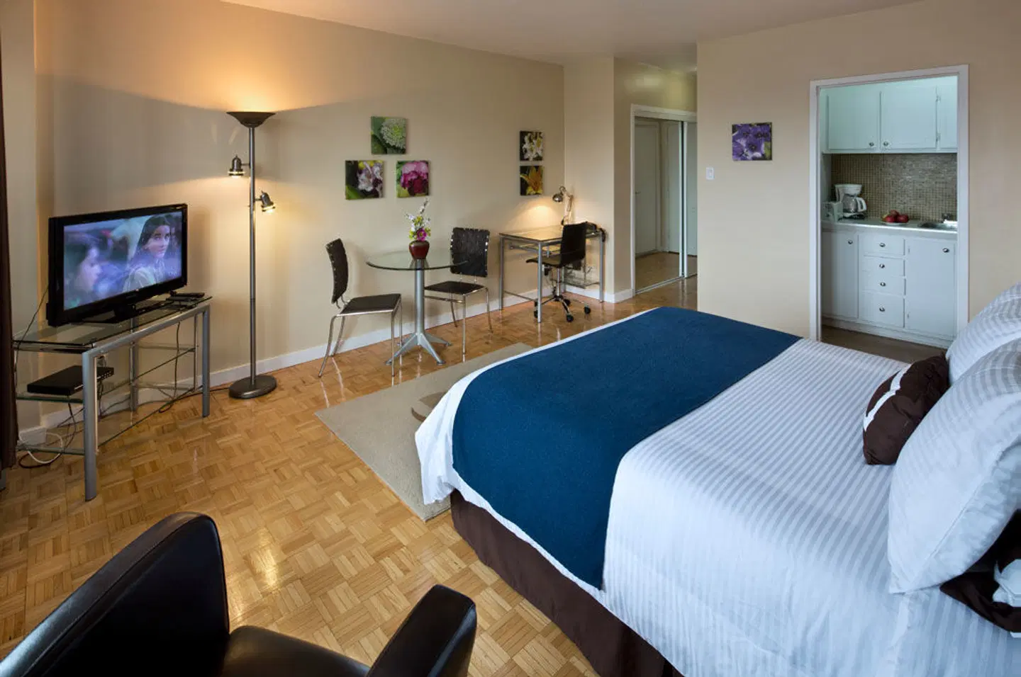 Trylon Appartements Hotel ROOM_EXAMPLE