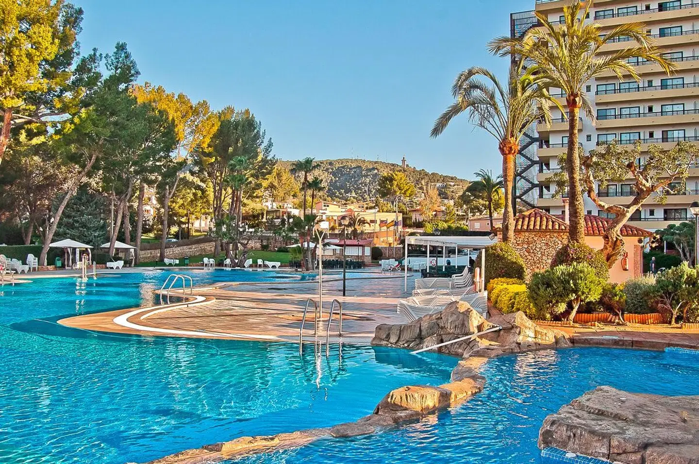 BQ Belvedere OUTDOOR_POOL
