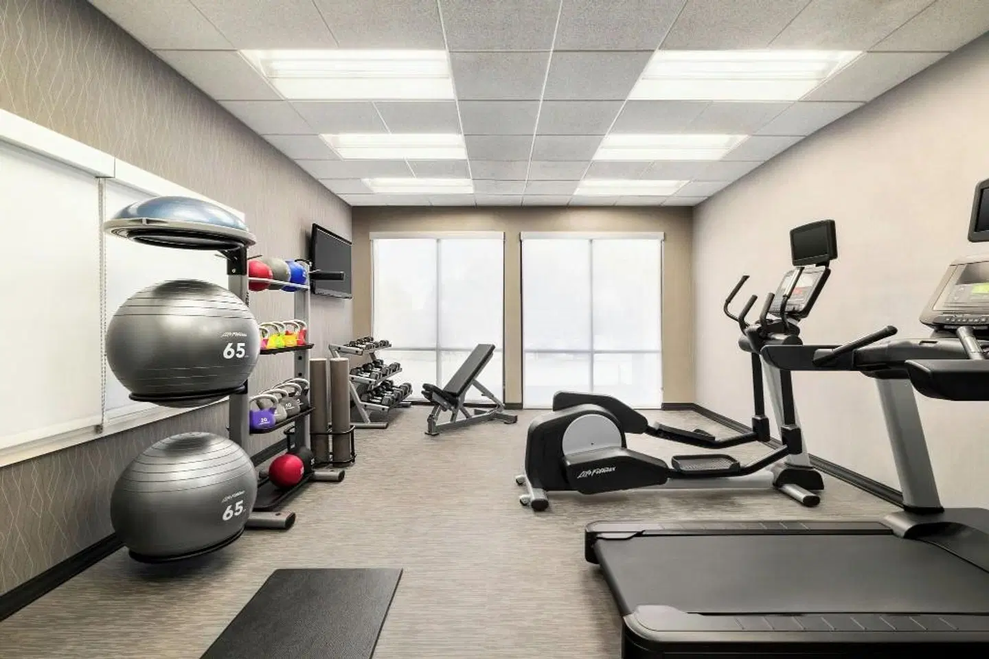 Courtyard by Marriott Mt. Holly Westampton SPORTS_AND_LEISURE