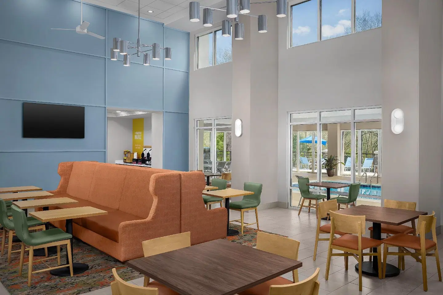 Hampton Inn & Suites Clinton LOUNGE_LOBBY