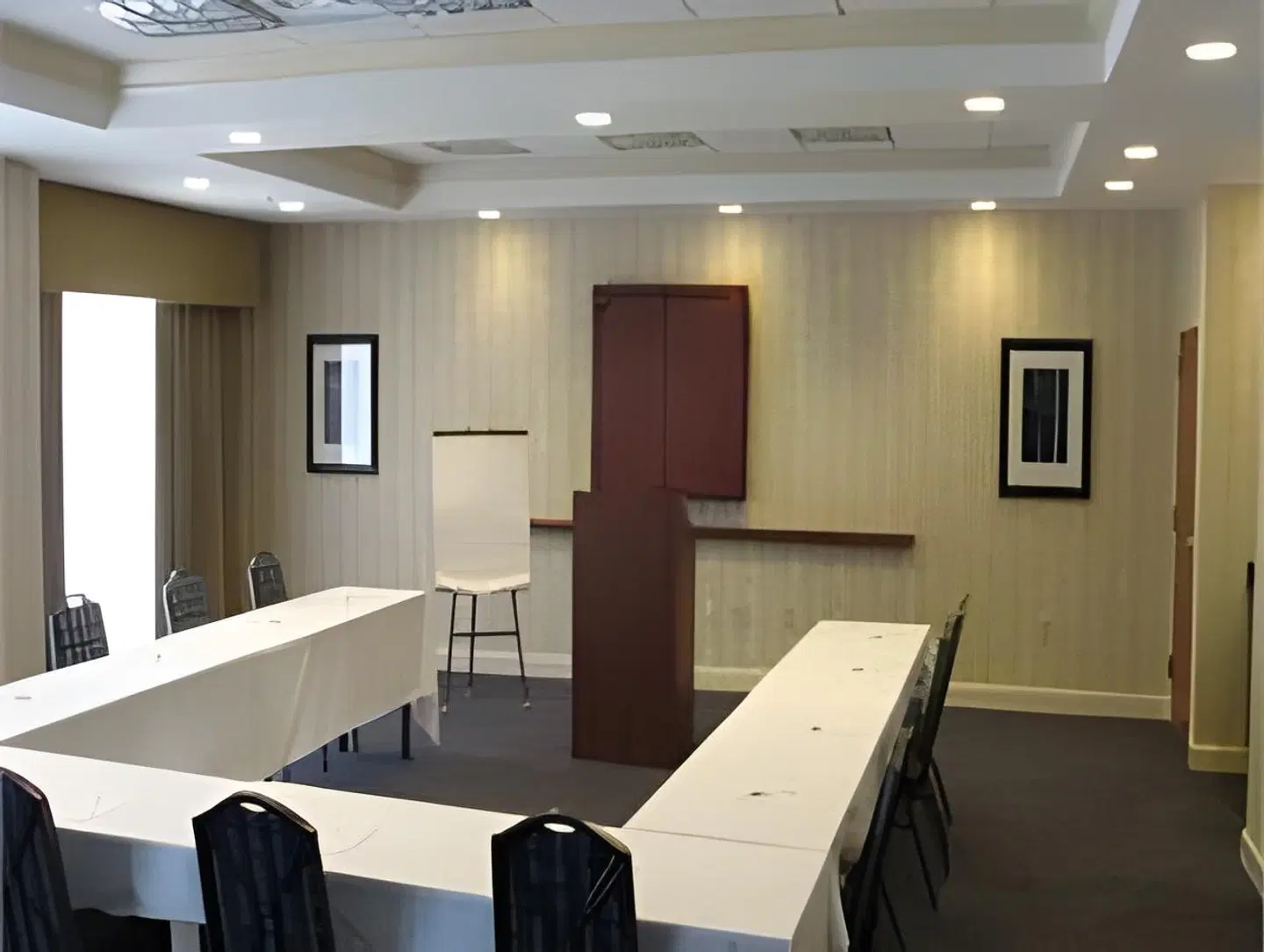 Hampton Inn & Suites Clinton Konferenz
