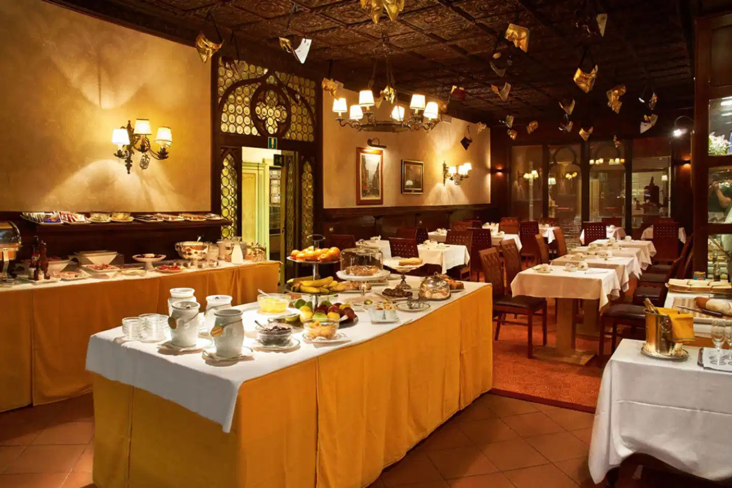 Saturnia Restaurant