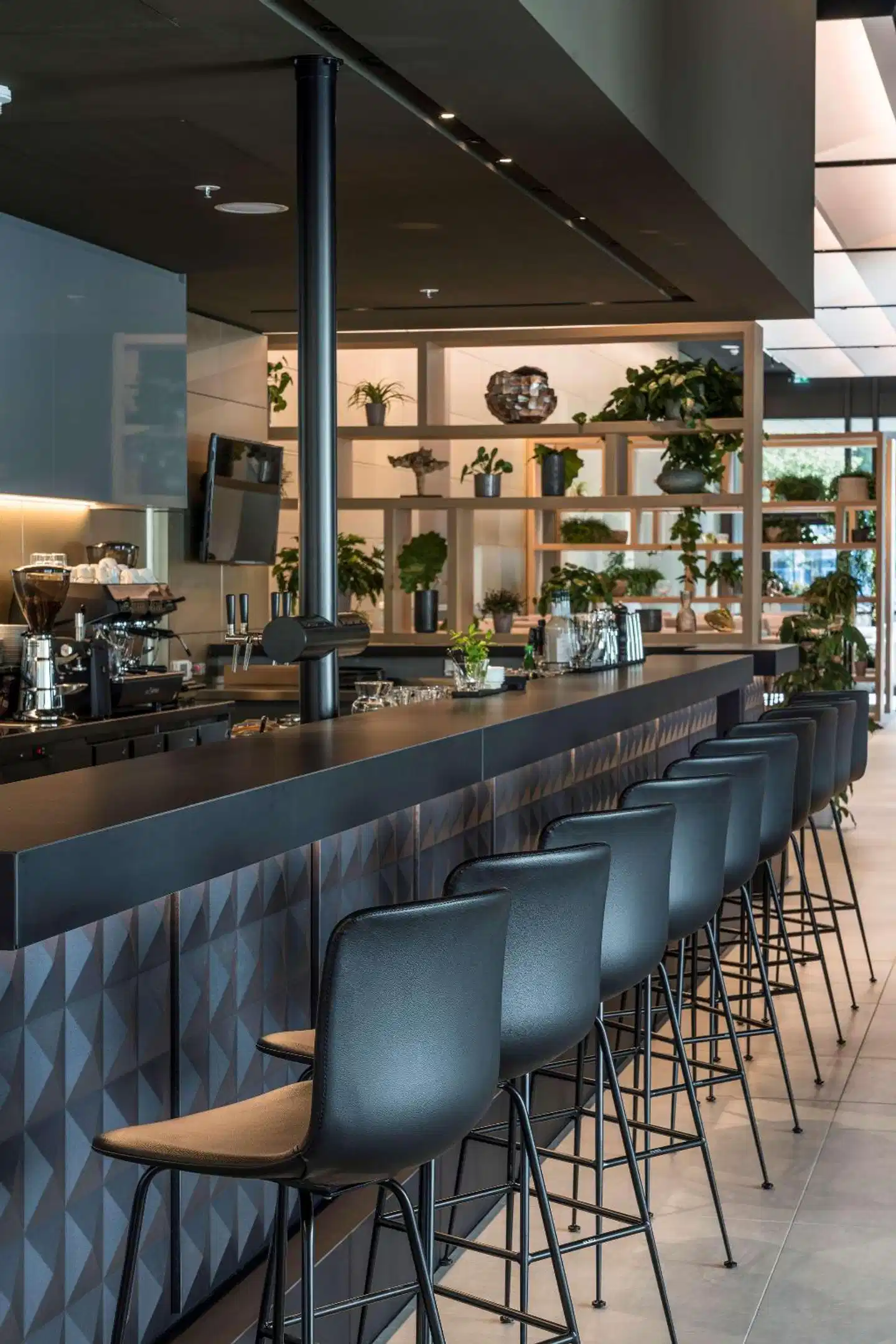 Meliá Frankfurt City Bar