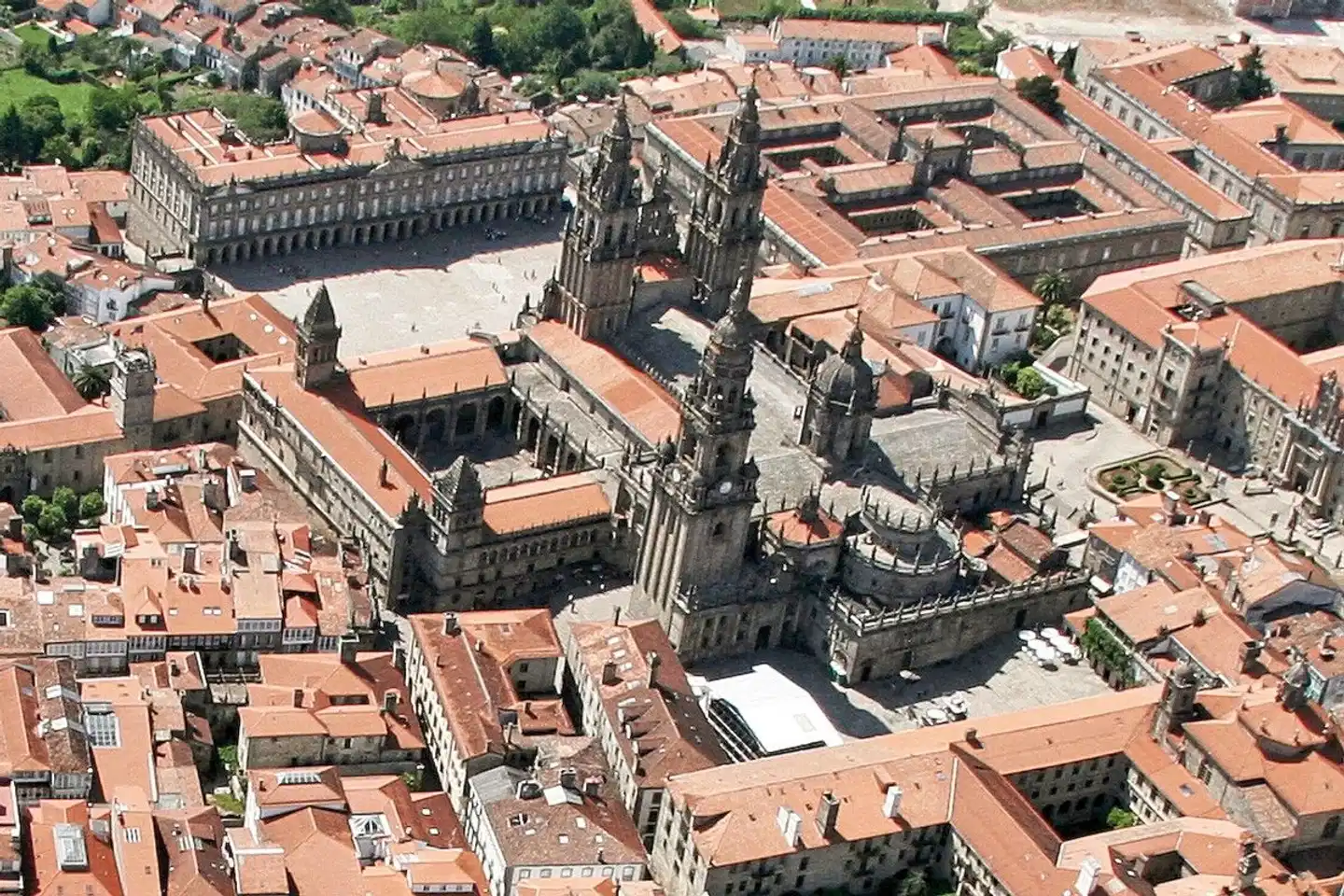 Nordspanien: Galicien - Weltkulturerbe und wilde Traumlandschaften (Hotel Riazor) Aussenansicht